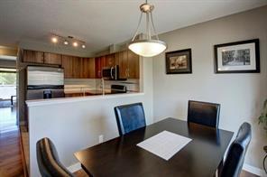 48 Chaparral Ridge Park Se, Home with 2 bedrooms, 2 bathrooms and 2 parking in Calgary AB | Image 5