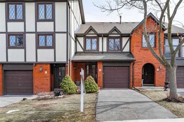 14 - 3360 Council Ring Rd, Townhouse with 3 bedrooms, 3 bathrooms and 2 parking in Mississauga ON | Image 1