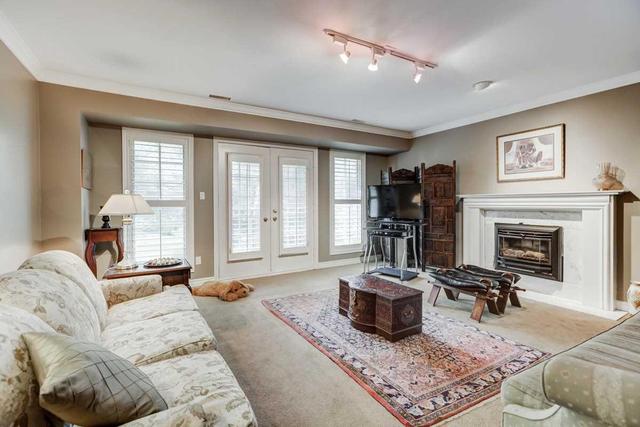 10 Cole Millway, Townhouse with 3 bedrooms, 4 bathrooms and 2 parking in Toronto ON | Image 16