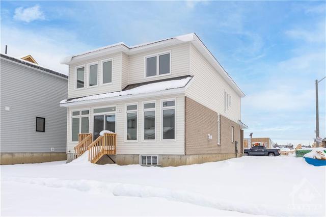 863 Snowdrop Crescent, House detached with 3 bedrooms, 3 bathrooms and 4 parking in Ottawa ON | Image 29