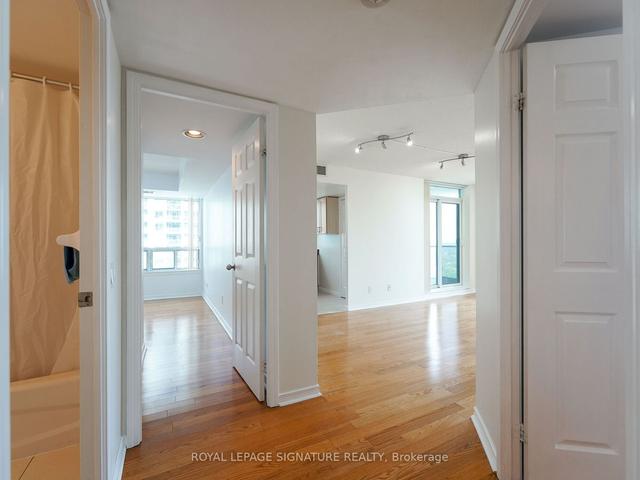 1811 - 28 Harrison Garden Blvd, Condo with 2 bedrooms, 2 bathrooms and 1 parking in Toronto ON | Image 32
