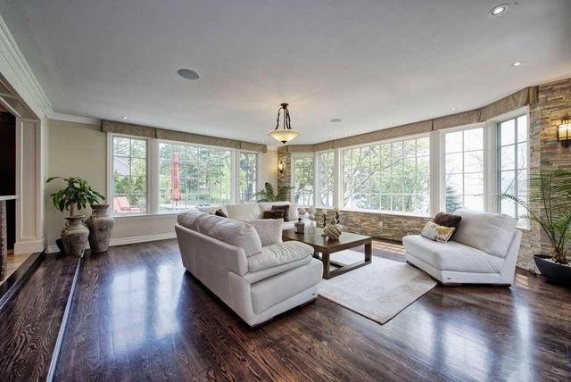 2260 Chancery Lane W, House detached with 3 bedrooms, 5 bathrooms and 8 parking in Oakville ON | Image 10