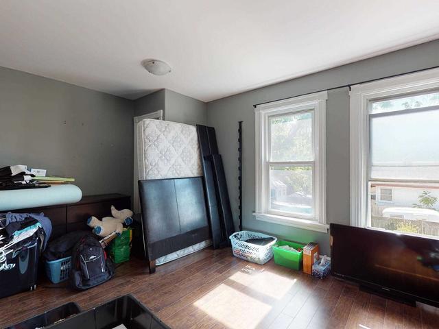 27 East 27th St, House detached with 3 bedrooms, 1 bathrooms and 1 parking in Hamilton ON | Image 14