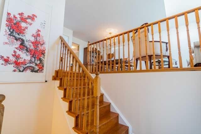 834 Munson Cres, House detached with 4 bedrooms, 2 bathrooms and 4 parking in Cobourg ON | Image 6
