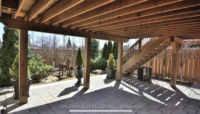 39 Fred Young Dr, House attached with 4 bedrooms, 4 bathrooms and 2 parking in Toronto ON | Image 8