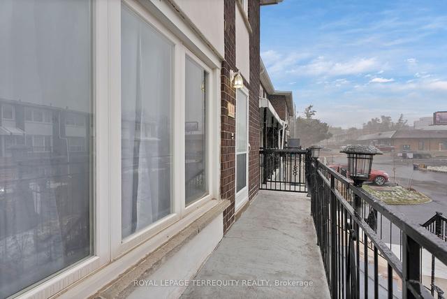 10 San Carmelo Way, Townhouse with 3 bedrooms, 2 bathrooms and 3 parking in Toronto ON | Image 23