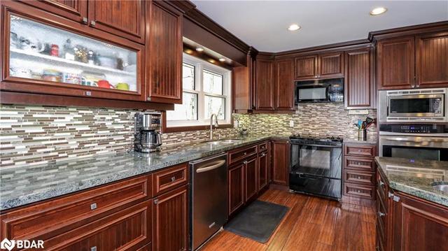 2242 5 Line N, House detached with 4 bedrooms, 3 bathrooms and 12 parking in Oro Medonte ON | Image 8
