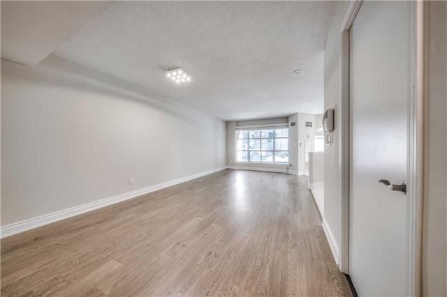 Th16 - 7 King St E, Townhouse with 2 bedrooms, 3 bathrooms and 1 parking in Toronto ON | Image 5
