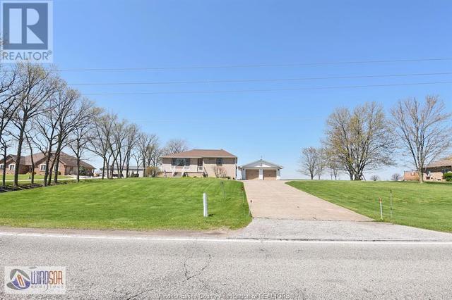 2803 County Rd 27, House detached with 3 bedrooms, 2 bathrooms and null parking in Lakeshore ON | Image 3