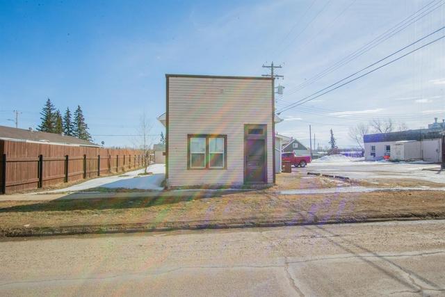 9905 99 Avenue, House detached with 1 bedrooms, 1 bathrooms and 2 parking in Sexsmith AB | Image 17
