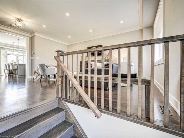 51 Vaudeville Street, House semidetached with 3 bedrooms, 2 bathrooms and 3 parking in Toronto ON | Image 4