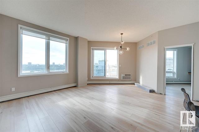 1202 - 10504 99 Av Nw, Condo with 2 bedrooms, 2 bathrooms and 2 parking in Edmonton AB | Image 11