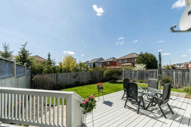 80 Cachet Blvd, House detached with 3 bedrooms, 2 bathrooms and 2 parking in Whitby ON | Image 17