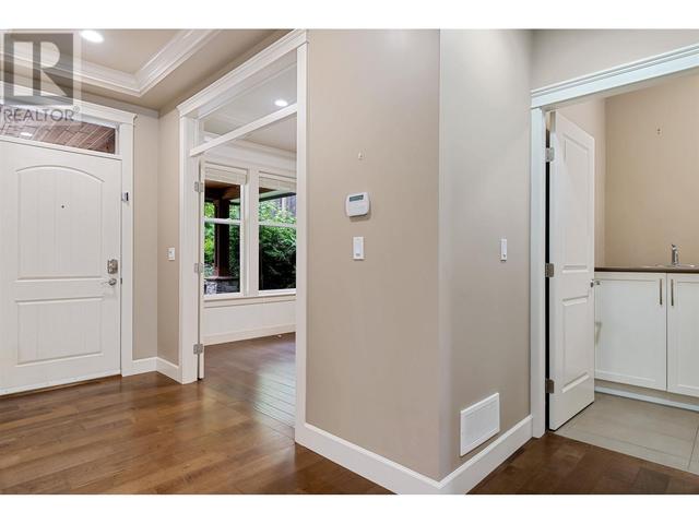 1485 Southview Street, House detached with 5 bedrooms, 4 bathrooms and 4 parking in Coquitlam BC | Image 8