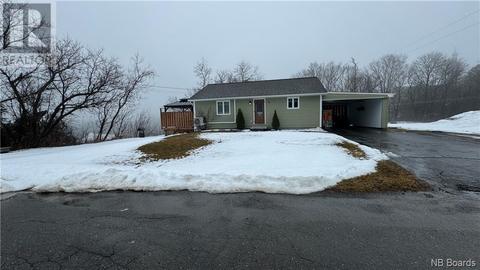 71 Court Street, House detached with 3 bedrooms, 1 bathrooms and null parking in Grand Falls NB | Card Image