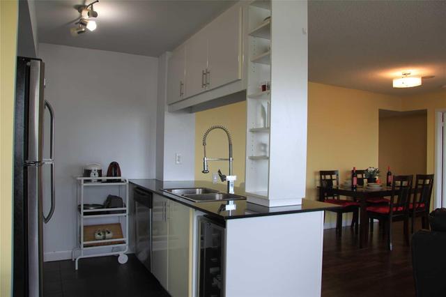 1905 - 25 Town Centre Crt, Condo with 2 bedrooms, 2 bathrooms and 1 parking in Toronto ON | Image 7