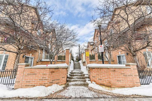 th10 - 12 Cox Blvd, Townhouse with 3 bedrooms, 3 bathrooms and 2 parking in Markham ON | Image 12