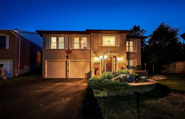 631 Dunrobin Crt, House detached with 3 bedrooms, 3 bathrooms and 6 parking in Oshawa ON | Image 26