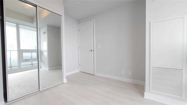 3207 - 2221 Yonge St, Condo with 1 bedrooms, 1 bathrooms and 0 parking in Toronto ON | Image 17