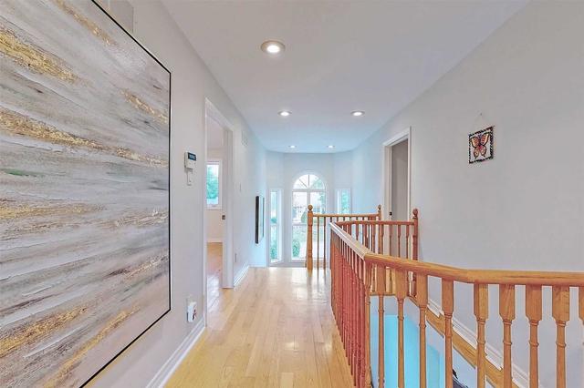 12 Kenton Dr, House detached with 4 bedrooms, 5 bathrooms and 4 parking in Toronto ON | Image 26