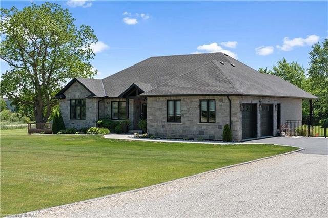 262 Brant County Highway 5, House detached with 4 bedrooms, 3 bathrooms and 16 parking in Brant ON | Image 1