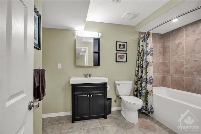 204 Cairnsmore Circle, Townhouse with 3 bedrooms, 3 bathrooms and 6 parking in Ottawa ON | Image 26