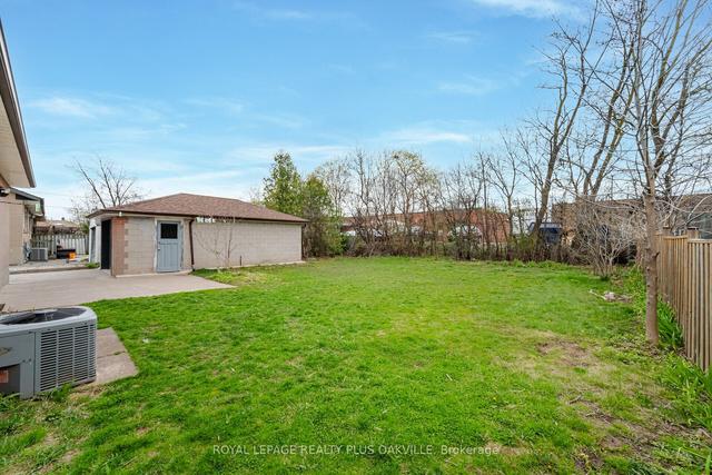 441 Pinegrove Rd, House detached with 3 bedrooms, 2 bathrooms and 7 parking in Oakville ON | Image 31