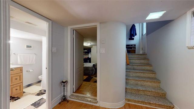 151 Cedric Ave, House detached with 2 bedrooms, 2 bathrooms and 6 parking in Toronto ON | Image 6