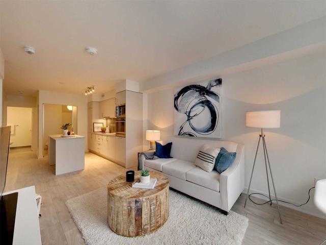 1112w - 27 Bathurst St, Condo with 2 bedrooms, 2 bathrooms and 0 parking in Toronto ON | Image 8