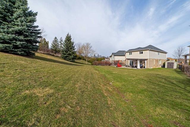 3 Diamond Crt, House detached with 4 bedrooms, 3 bathrooms and 6 parking in Hamilton ON | Image 26