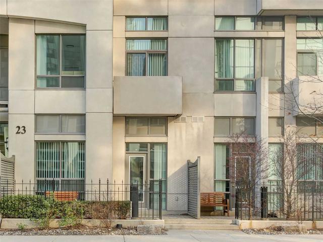 th5 - 23 Hollywood Ave, Townhouse with 3 bedrooms, 3 bathrooms and 1 parking in Toronto ON | Image 1
