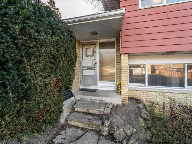 1009 Regent Dr, House detached with 3 bedrooms, 2 bathrooms and 2 parking in Oshawa ON | Image 34