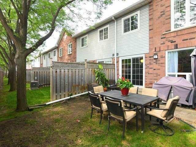 24 Lancewood Cres, Townhouse with 3 bedrooms, 4 bathrooms and 1 parking in Brampton ON | Image 19
