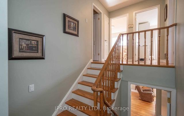 3893 - 3893 Midhurst Lane W, House semidetached with 3 bedrooms, 3 bathrooms and 5 parking in Mississauga ON | Image 27