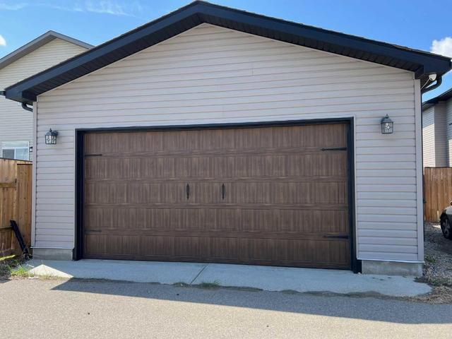 47 Alma Isobell Hodder Crescent N, House detached with 4 bedrooms, 2 bathrooms and 5 parking in Lethbridge AB | Image 35