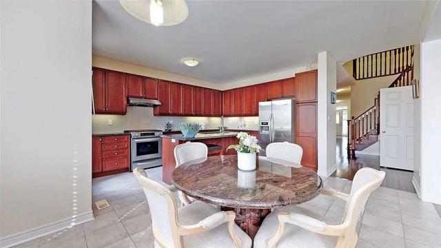 19 Herbert Wales Cres, House detached with 4 bedrooms, 5 bathrooms and 2 parking in Markham ON | Image 2