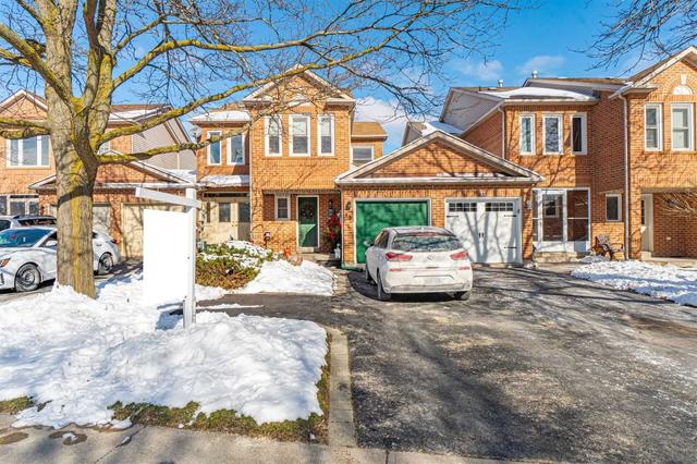 13 Ready Crt, House semidetached with 3 bedrooms, 2 bathrooms and 4 parking in Brampton ON | Image 12