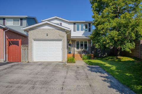 3521 Toffee St, House detached with 3 bedrooms, 2 bathrooms and 3 parking in Burlington ON | Card Image