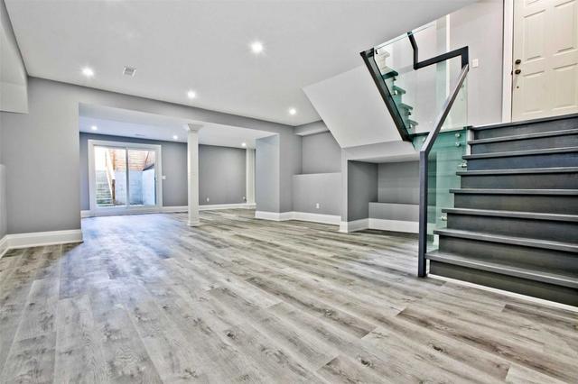 92 Kings Park Blvd, House detached with 4 bedrooms, 6 bathrooms and 5 parking in Toronto ON | Image 24