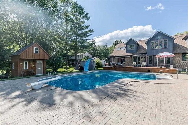 530 Bay St, House detached with 5 bedrooms, 4 bathrooms and 13 parking in Orillia ON | Image 25