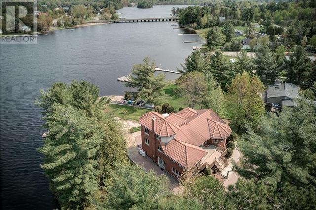 76 Jean Street, House detached with 5 bedrooms, 2 bathrooms and null parking in French River ON | Image 3