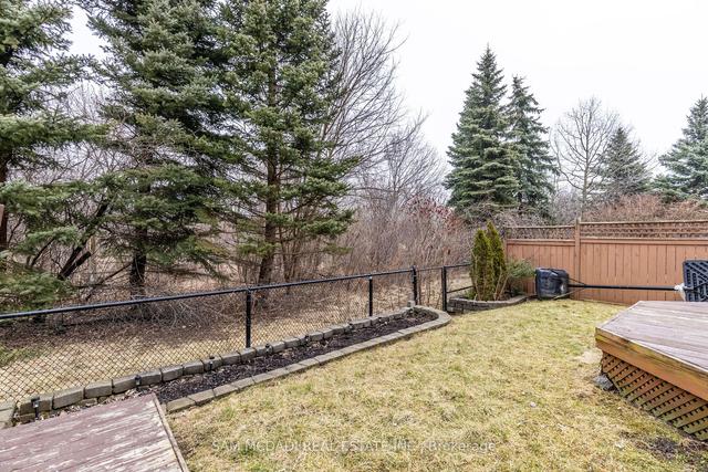 78 Pressed Brick Dr, House attached with 3 bedrooms, 3 bathrooms and 3 parking in Brampton ON | Image 22