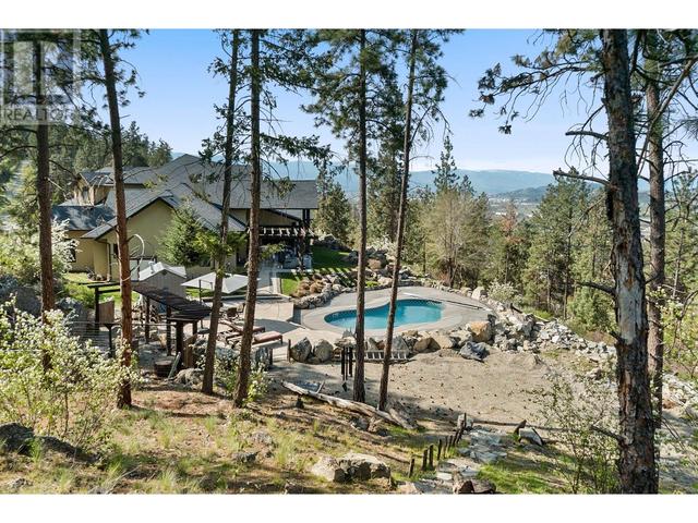 5500 Rockface Road, House detached with 4 bedrooms, 3 bathrooms and 8 parking in Central Okanagan BC | Image 94