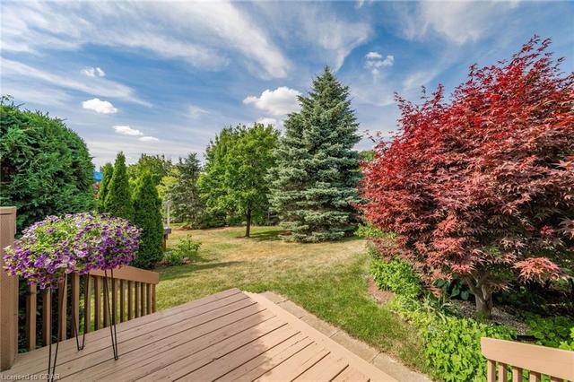 78 Parkside Drive, House detached with 3 bedrooms, 2 bathrooms and 2 parking in Guelph ON | Image 38
