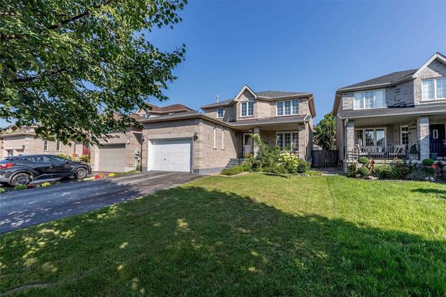 48 Livia Herman Way, House detached with 3 bedrooms, 4 bathrooms and 5 parking in Barrie ON | Image 12