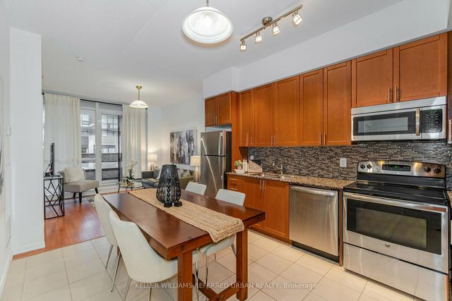 810 - 830 Lawrence Ave W, Condo with 1 bedrooms, 1 bathrooms and 1 parking in Toronto ON | Image 4