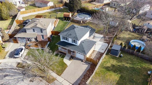 37 Inglewood Street, House detached with 3 bedrooms, 1 bathrooms and 3 parking in Brantford ON | Image 31