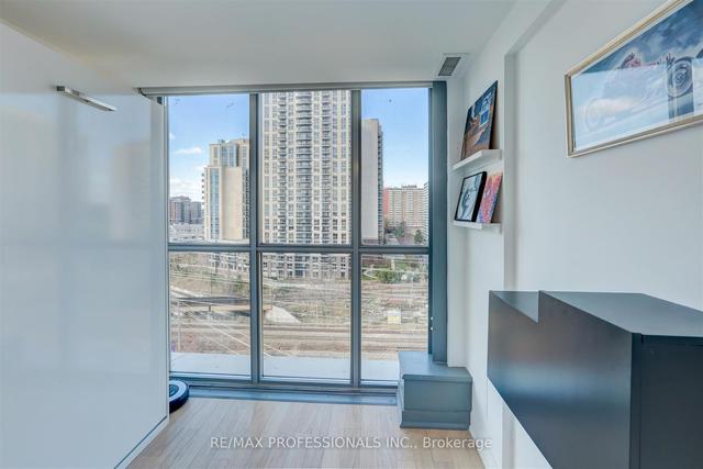 801 - 2 Fieldway Rd, Condo with 1 bedrooms, 2 bathrooms and 1 parking in Toronto ON | Image 27