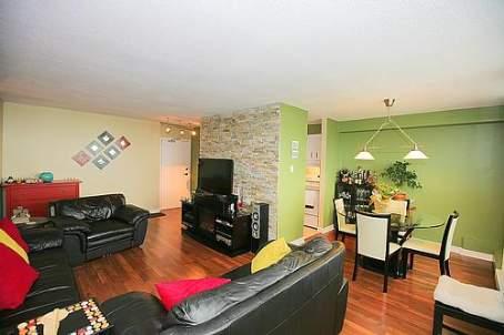 1405 - 541 Blackthorn Ave, Condo with 2 bedrooms, 1 bathrooms and 1 parking in Toronto ON | Image 3