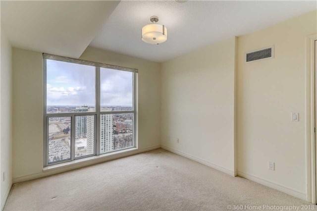 3004 - 70 Town Centre Crt, Condo with 2 bedrooms, 2 bathrooms and 1 parking in Toronto ON | Image 11